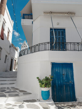 Fototapeta traditional house