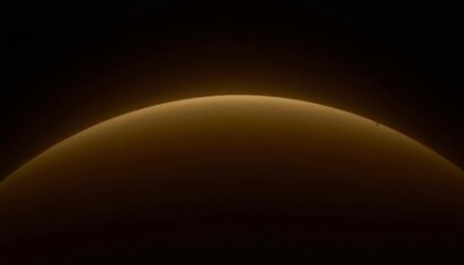  Glowing Sunrise or Sunset Horizon