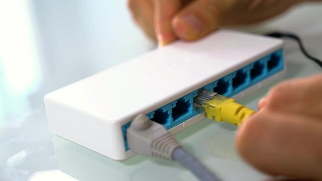 Connecting an ethernet cable to a hub