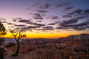Sunrise over amphitheater landscape. Bryce Canyon, Utah