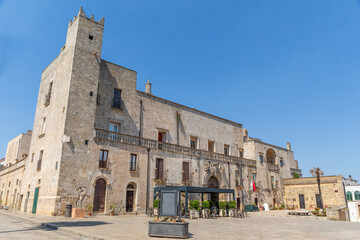 Palazzo Risolo, sur la Piazza del Popolo, Specchia, Italie