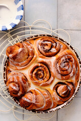  Cinnabon. Buns.style hugge top veiw