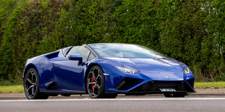 2022 blue  LAMBORGHINI  HURACAN EVO LP 640-4 S-A supercar