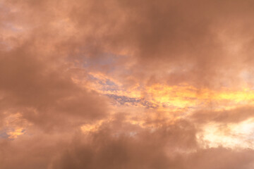 不安定な空模様(夕方)