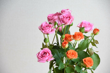 スプレー薔薇の花束