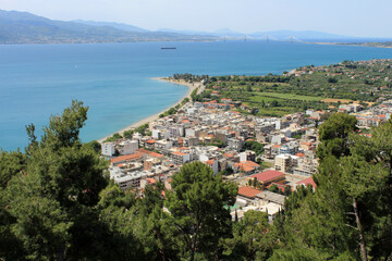 Fototapeta premium Grèce, Golfe de Corinthe, ville de Nafpaktos
