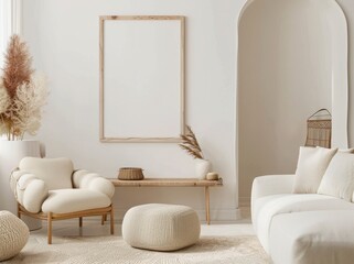 「モダンな家具、中間色、木製アクセント、ススキのデコレーションを備えたミニマルなリビングルームインテリア。空白のフレームモックアップ。