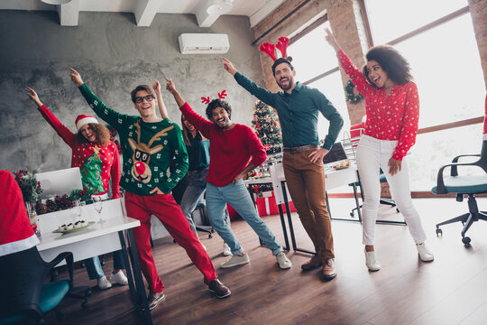 Fototapeta Full length photo of six office workers dance rejoice festive corporate party business center indoors