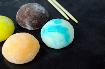  Japanese sweet rice cakes - multicolored mochi.