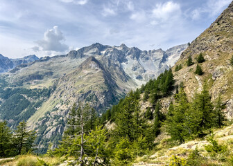 becca l&agrave;bie bec de la sasse punta della bouetta mountains