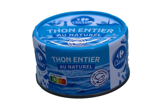 Boite de thon entier au naturel de chez Carrefour