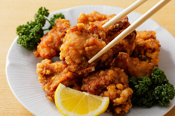 鶏の唐揚げ　Japanese fried chicken