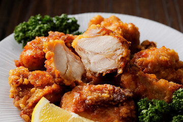 鶏の唐揚げ　Japanese fried chicken