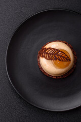 Sweet tart with pear lemon mousse cream and chocolate cake base