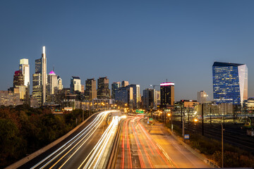 Fototapeta premium Philadelphia Skyline with Light Trails at Twilight