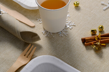 Arredi e addobbi natalizi per tavola pranzo di Natale e cenone della Santa Notte 
