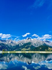 Fototapeta premium lake and blue sky