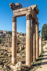 Obraz premium Temple of Venus ruins in Baalbek, Lebanon