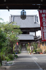 Naklejka premium お寺の参拝 イメージ