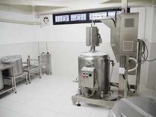 Homogenizer Mixer can be used in all industries that require mixing various types of liquid or...