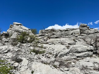 Limestone rocks in Mala Paklenica canyon, Seline (Paklenica National Park, Croatia) - Kalksteinfelsen in der Schlucht Mala Paklenica, Seline (Nationalpark Paklenica, Kroatien)
