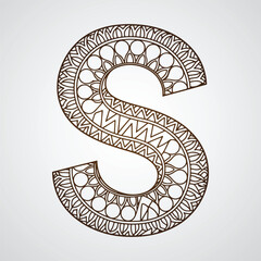 Naklejka premium Artistic Mandala Letter S with Fine Details
