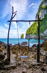 Swinging pole, Tembeling Beach, Island Nusa Penida, Indonesia, Southeast Asia.
