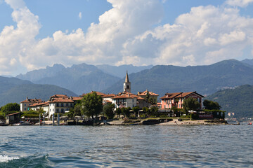 Fototapeta premium A Beautiful Lakeside Settlement on Maggiore in Lombardy