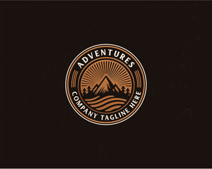 Fototapeta premium Set bundle badge mountain wild adventure outdoor logo template