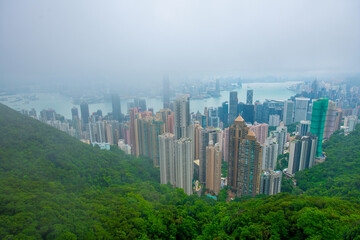 Obraz premium Skyline of Hong Kong at daytime from Victoria Peak