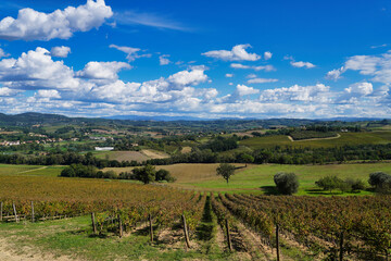 Obraz premium Tuscan landscape around the town of Montespertoli.