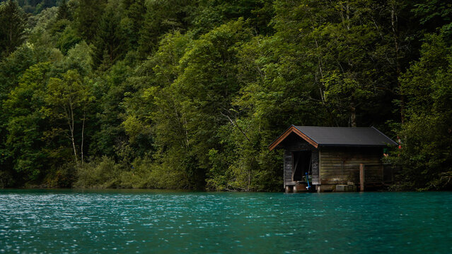 House on a lake, Lost Place