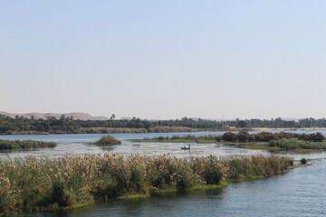 SUR LES RIVES DU NIL 