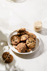 protein cookies with chocolate chips