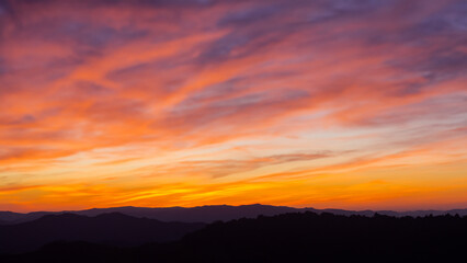 Obraz premium Sunsets in the hill background.