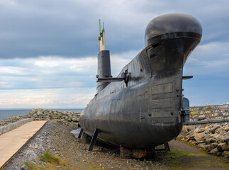 Obraz premium Remains of Historical HMCS Onondaga Submarine, Pointe-au-Père National Historic Site, Rimouski, Quebec, Canada