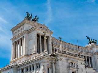 Obraz premium Panoramic of the Monument to Victor Emmanuel II in Venezia Square at dawn. Rome, Italy
