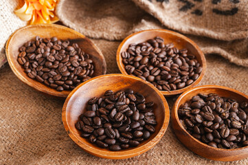 インドネシア　ラテイモジョン　他三種