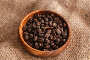 ケニア　カリアイニ