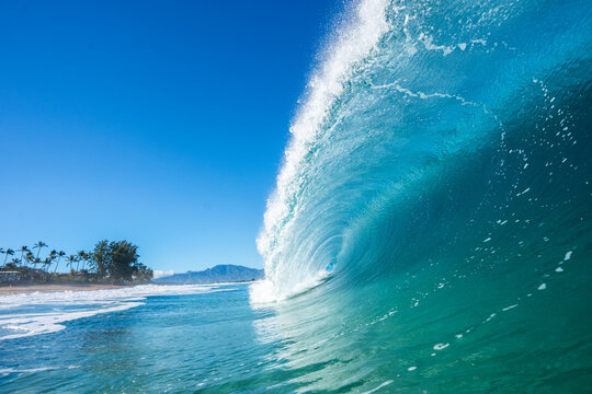 crashing waves 