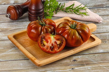 Organic juicy ripe red tomatoes