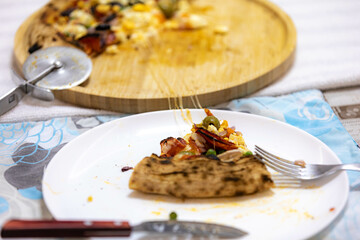 Authentic Portuguese pizza prepared with classic ingredients. Vera pizza