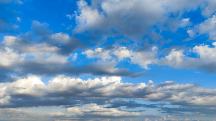 Fototapeta premium Blue sky and White cloud nature background. before the sunset