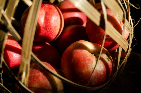 apples in a basket