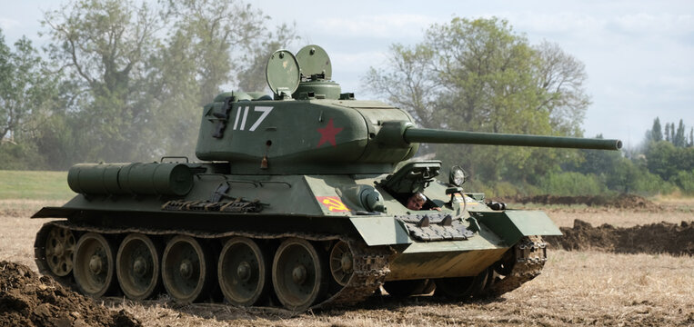 Victory show, Leicester, UK. August 2024.The T-34 is a Soviet medium tank from World War II. When introduced, its 76.2 mm tank gun was more powerful than many of its contemporaries