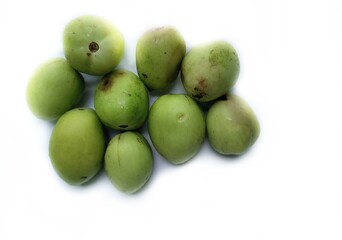 Organic raw tomatoes. Green unripe tomatoes.