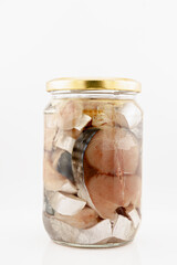 Salted bonito marinated in oil