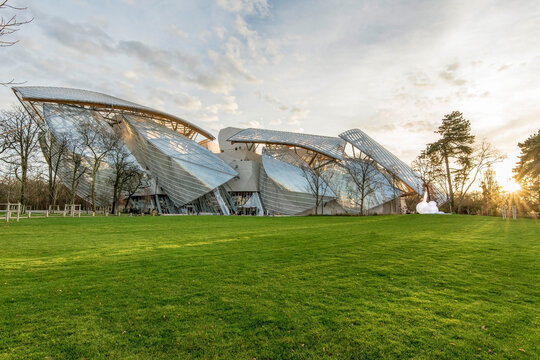 La magnifique fondation Louis Vuitton en France