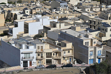 Häuser in Victoria auf Gozo aus der Vogelperspektive