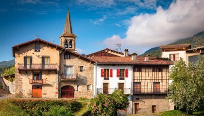 Fototapeta premium historische wohngebaude in ainhoa pyrenaen frankreich